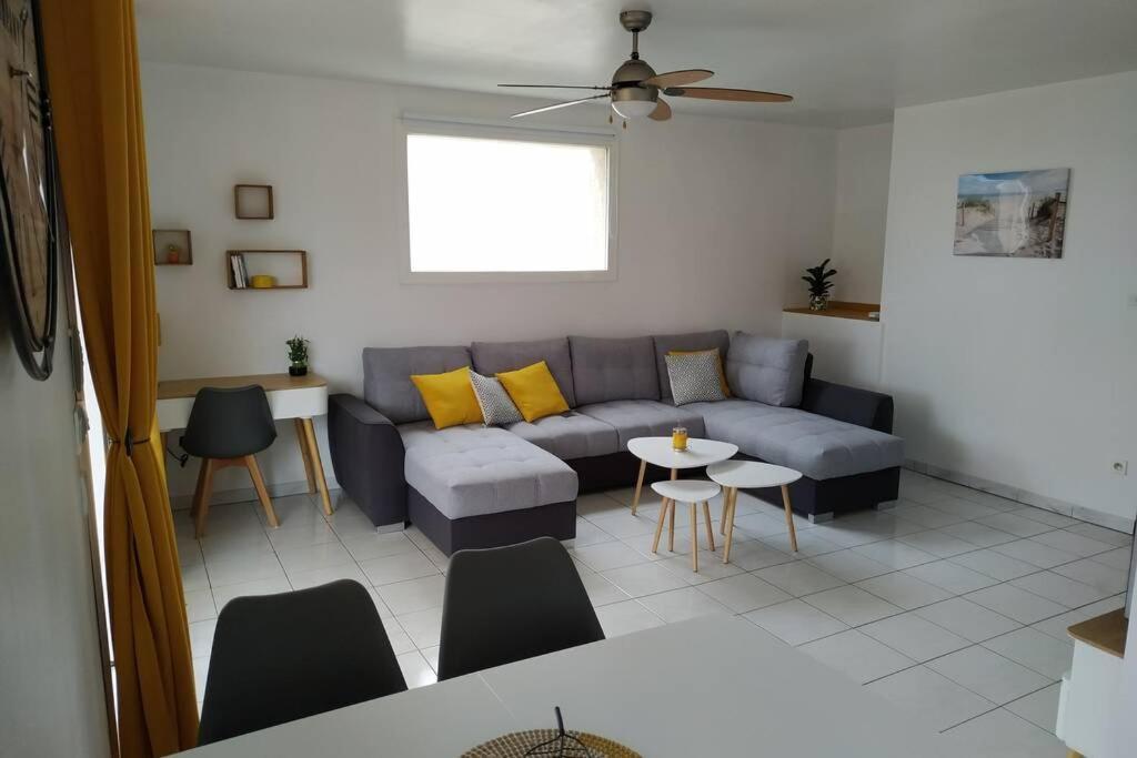Appartement T3 Spacieux Avec Vue Sur L'Etang De Thau Au 1Er Etage D'Une Villa - Entree Independante Sete Bagian luar foto