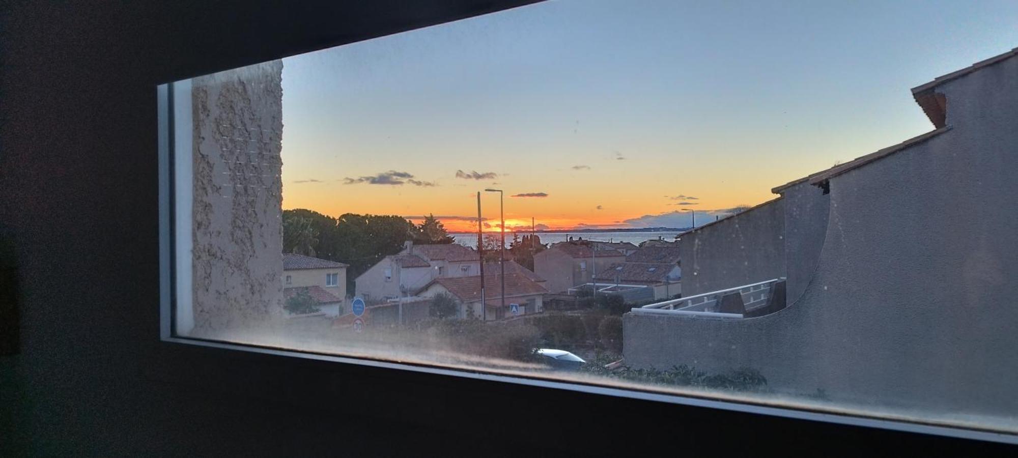 Appartement T3 Spacieux Avec Vue Sur L'Etang De Thau Au 1Er Etage D'Une Villa - Entree Independante Sete Bagian luar foto